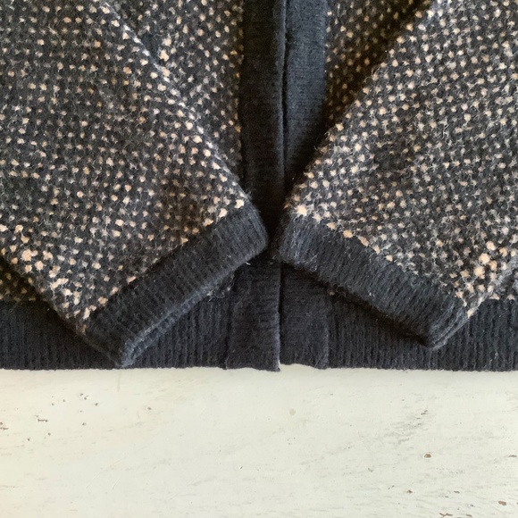 J CREW Black & Brown 7 hook Cardigan Sweater XL - Picture 6 of 12